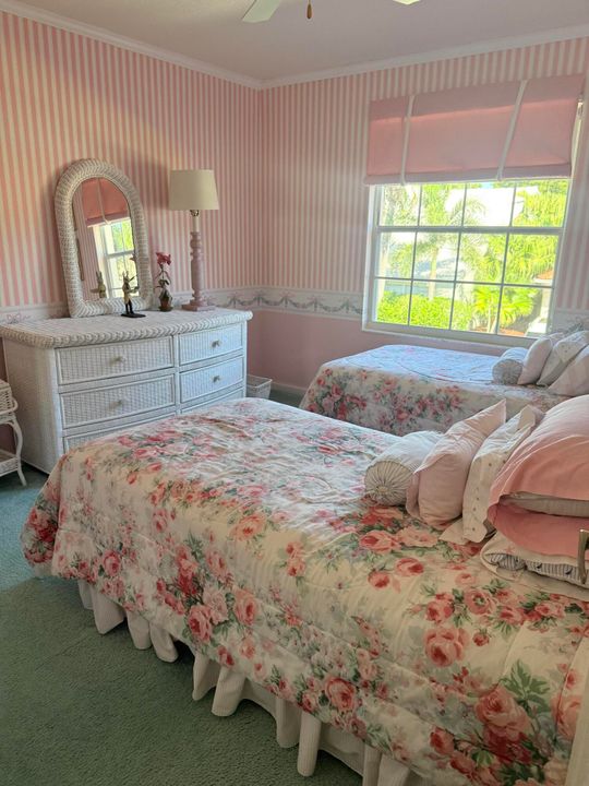 В аренду: $7,800 (4 спален, 2 ванн, 2457 Квадратных фут)