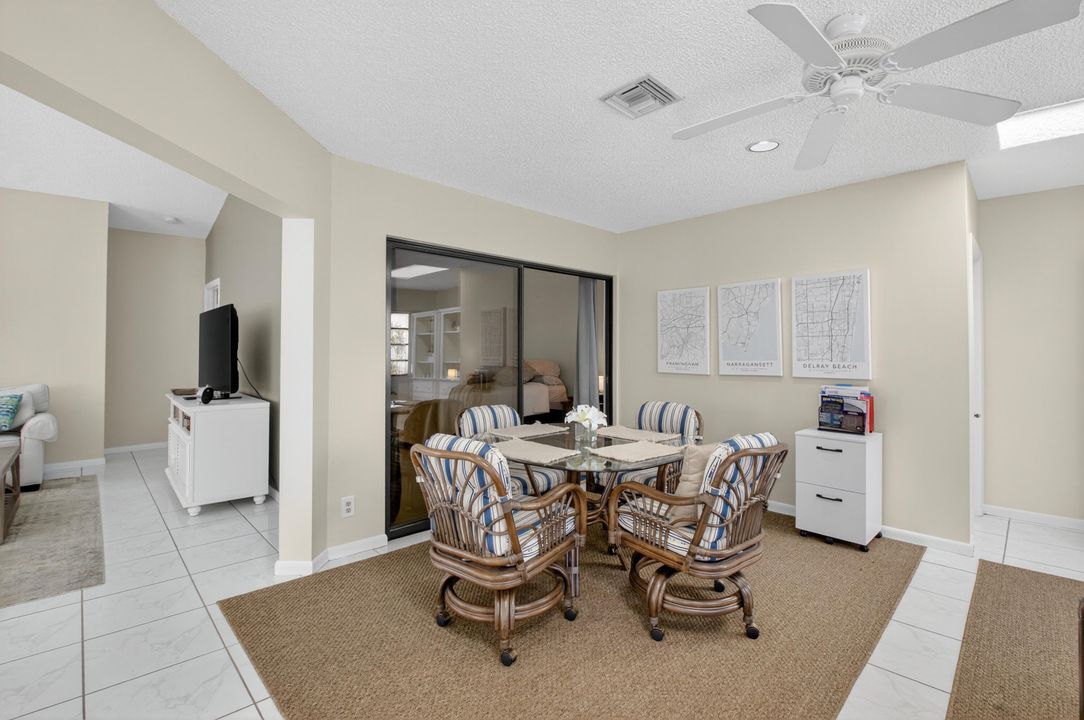 For Sale: $285,000 (2 beds, 2 baths, 1609 Square Feet)