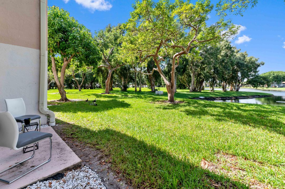 Activo con contrato: $2,400 (2 camas, 2 baños, 1362 Pies cuadrados)