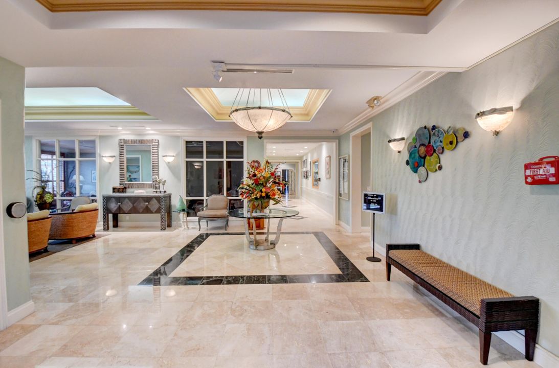 For Sale: $285,000 (2 beds, 2 baths, 1609 Square Feet)