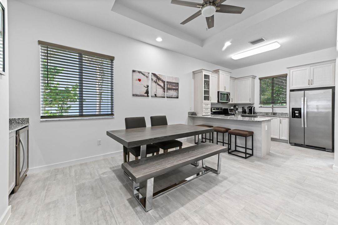 En Venta: $529,000 (3 camas, 2 baños, 1900 Pies cuadrados)