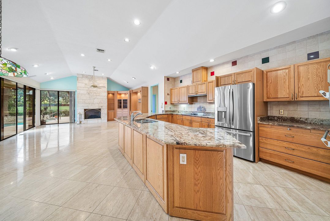 Active With Contract: $1,399,000 (4 beds, 4 baths, 3891 Square Feet)