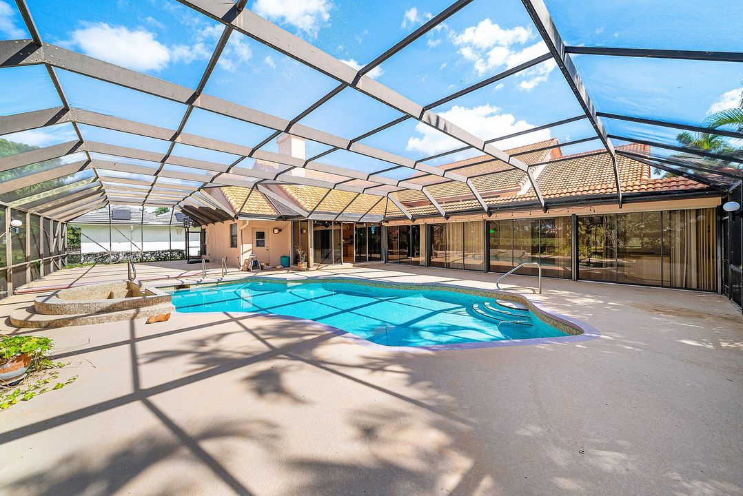 Active With Contract: $1,399,000 (4 beds, 4 baths, 3891 Square Feet)