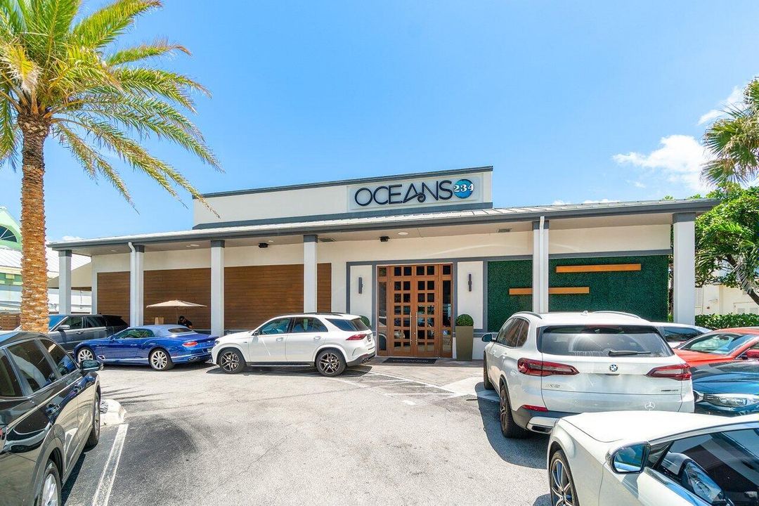 For Rent: $3,900 (2 beds, 2 baths, 1320 Square Feet)