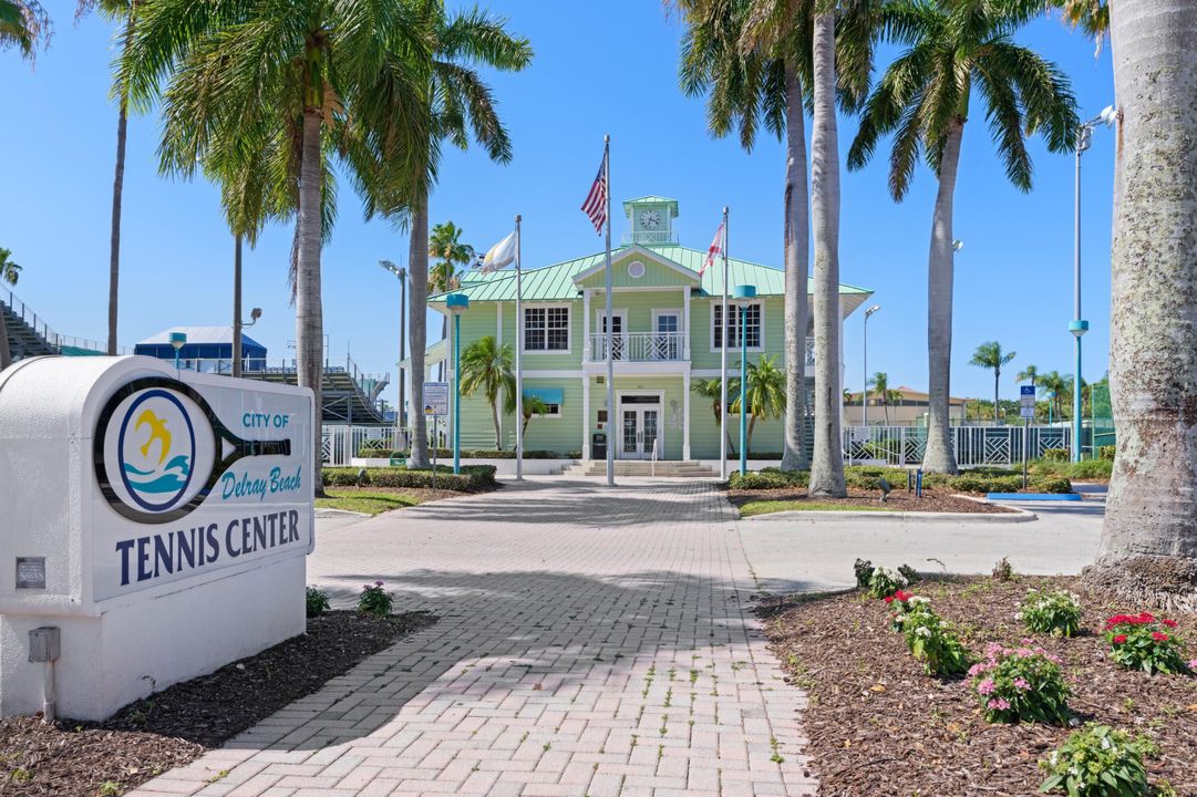 待售: $1,100,000 (5 贝兹, 5 浴室, 2534 平方英尺)