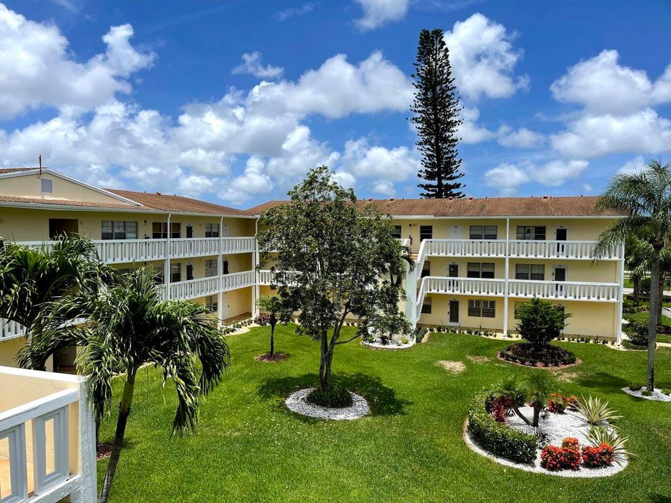 出租: $1,500 (2 贝兹, 1 浴室, 840 平方英尺)