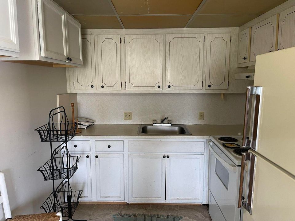 出租: $1,500 (2 贝兹, 1 浴室, 840 平方英尺)