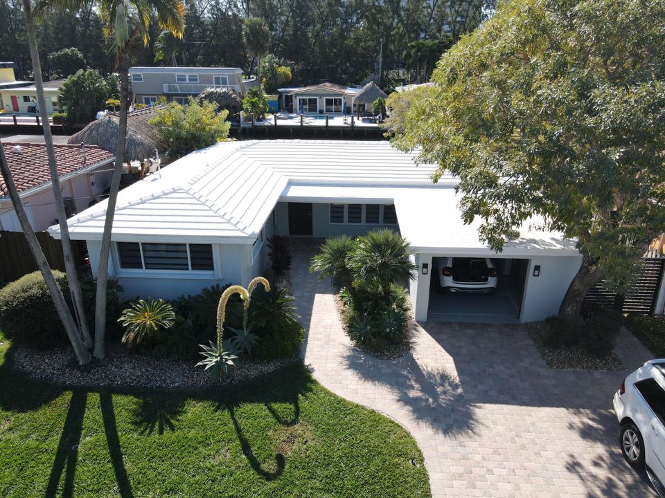 For Rent: $12,000 (2 beds, 2 baths, 1400 Square Feet)