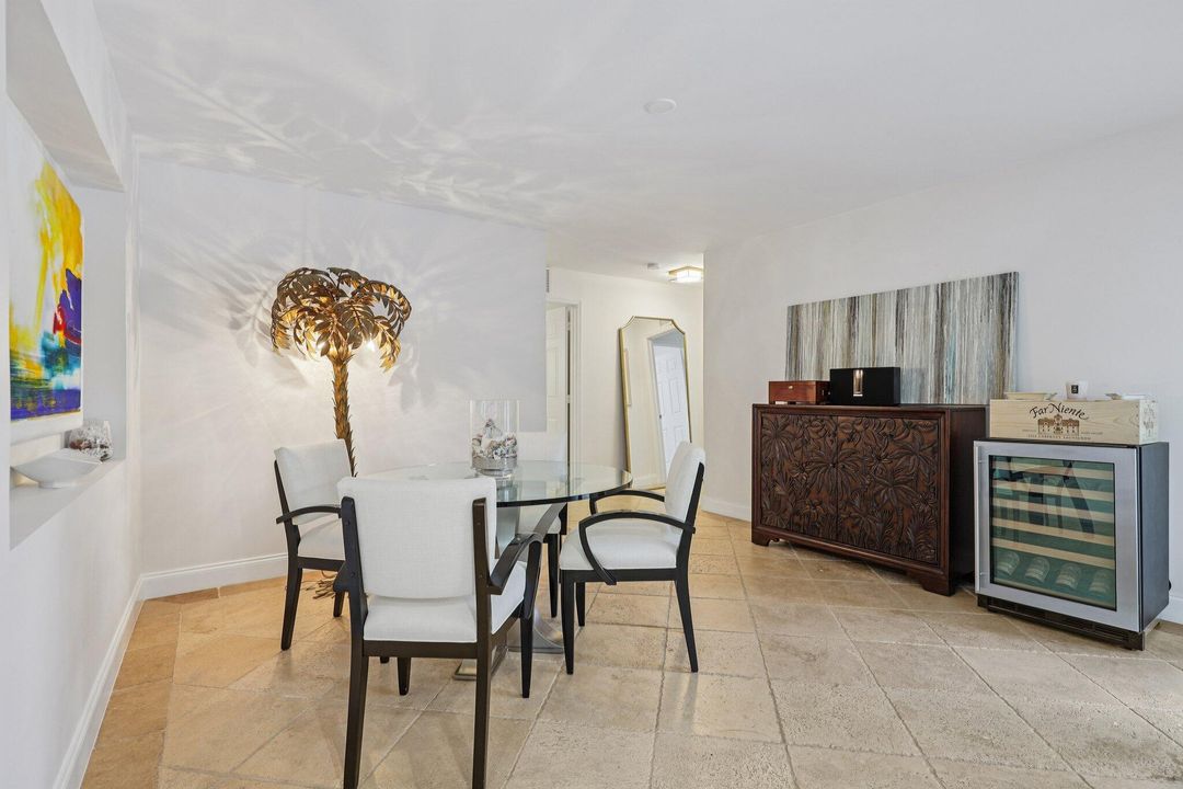 For Sale: $1,949,900 (3 beds, 3 baths, 1950 Square Feet)