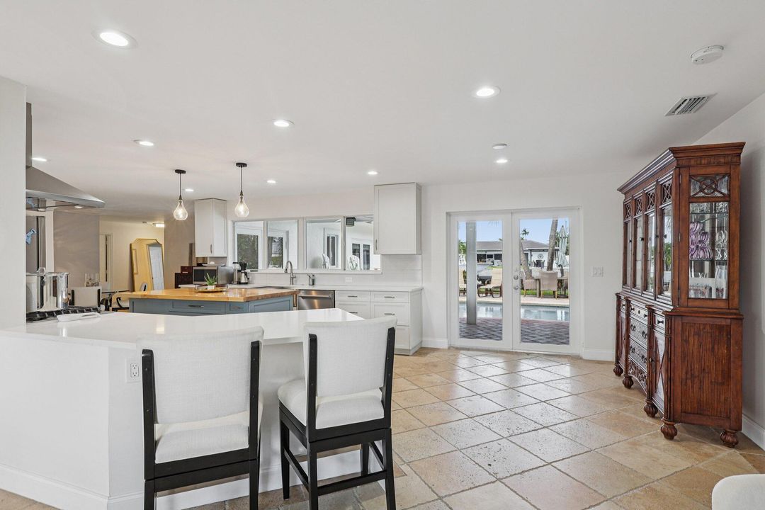 For Sale: $1,949,900 (3 beds, 3 baths, 1950 Square Feet)