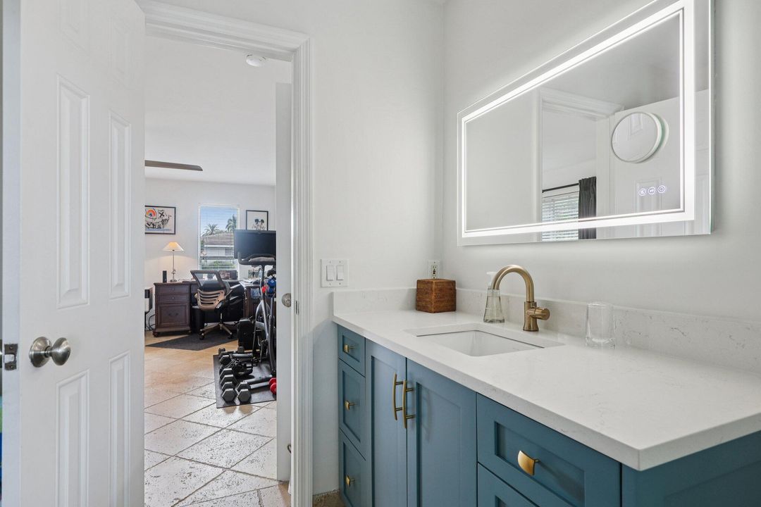 For Sale: $1,949,900 (3 beds, 3 baths, 1950 Square Feet)