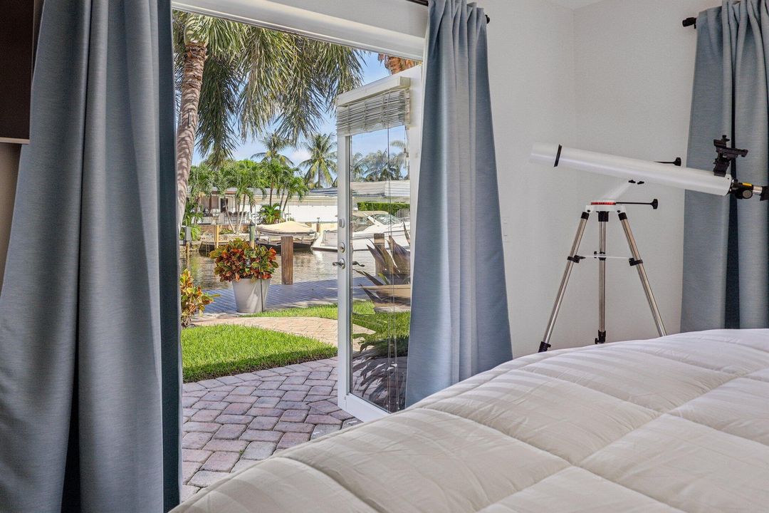 For Sale: $1,949,900 (3 beds, 3 baths, 1950 Square Feet)