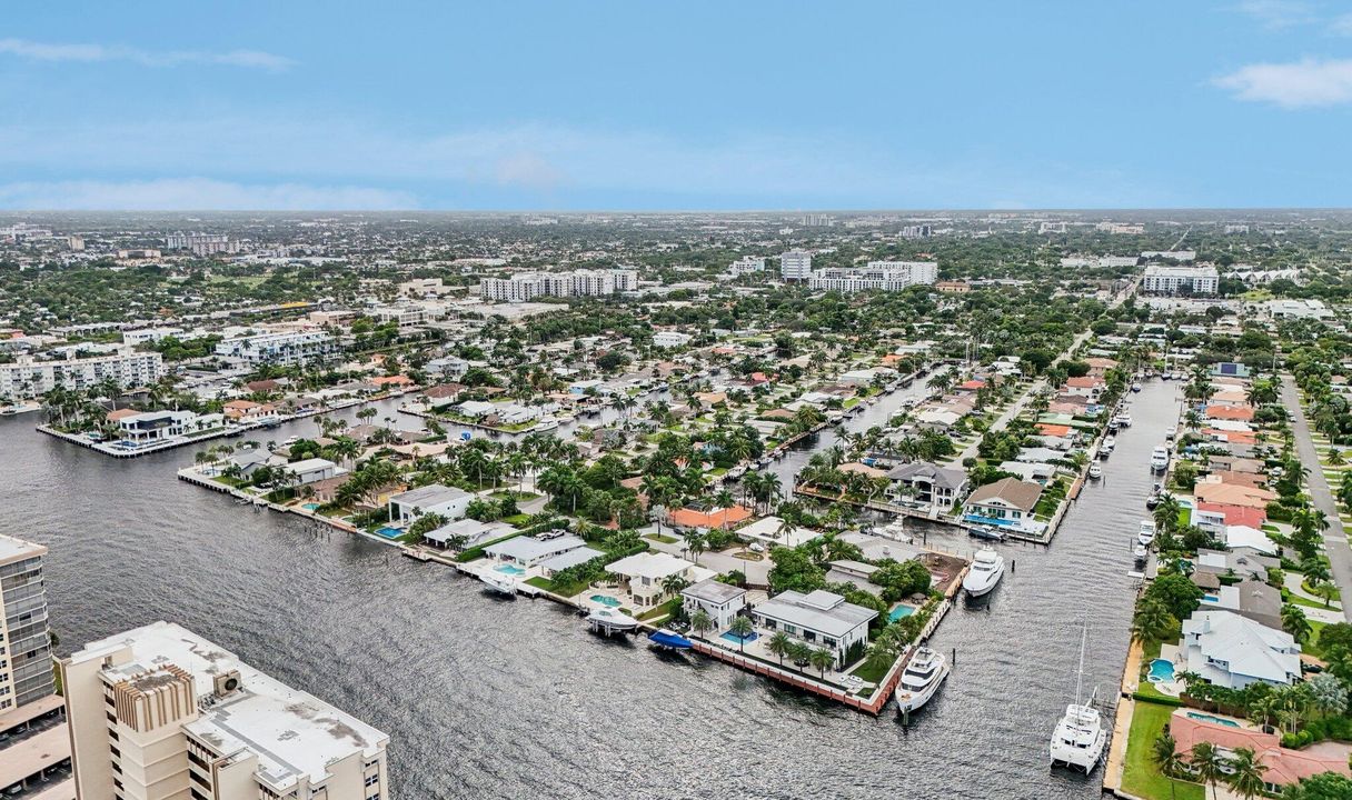 For Sale: $1,949,900 (3 beds, 3 baths, 1950 Square Feet)