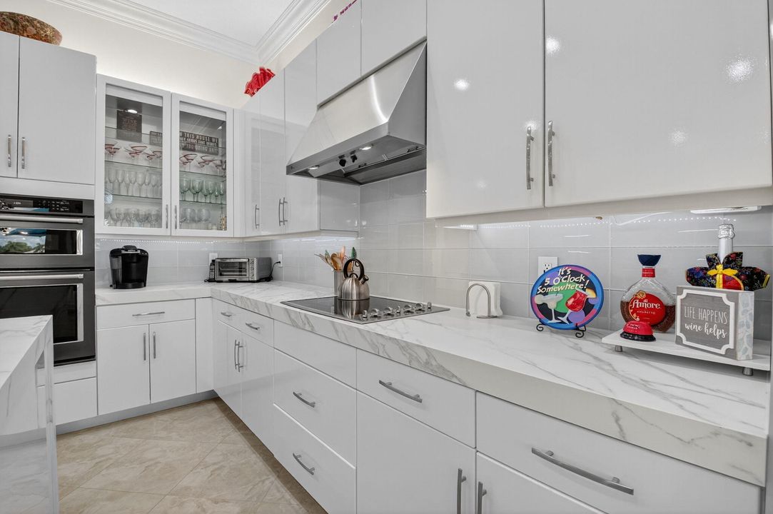 For Sale: $1,375,000 (3 beds, 2 baths, 2689 Square Feet)