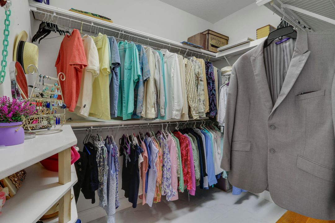 Под контрактом: $325,000 (2 спален, 2 ванн, 1585 Квадратных фут)