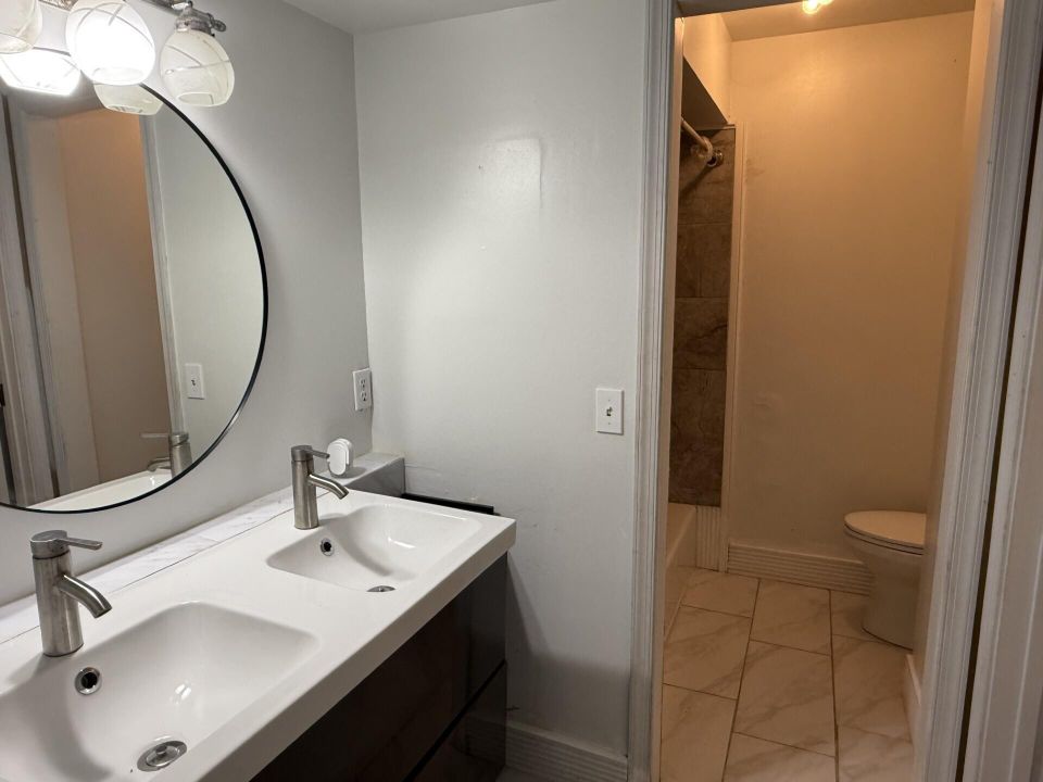 For Rent: $2,300 (2 beds, 1 baths, 1157 Square Feet)