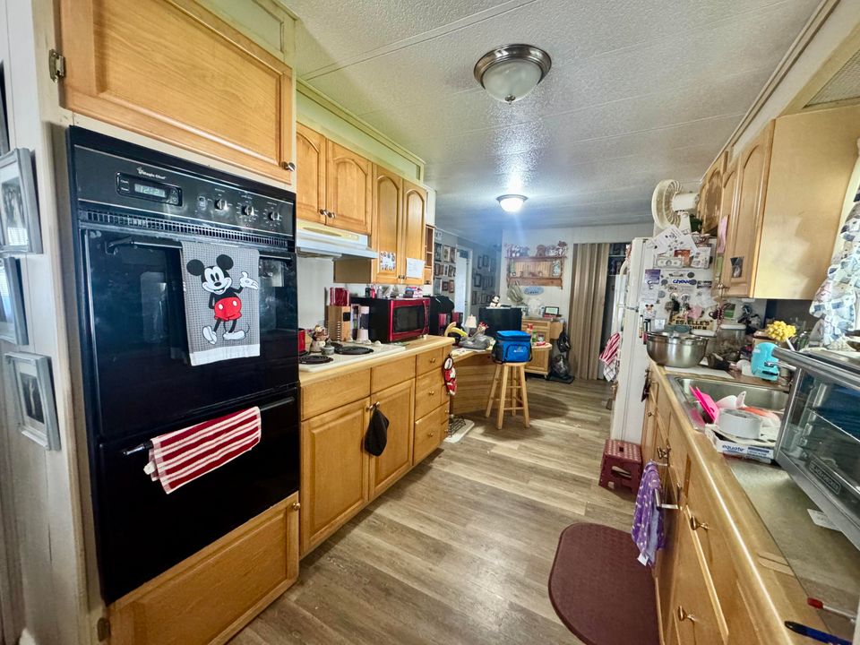 На продажу: $40,000 (2 спален, 2 ванн, 1097 Квадратных фут)