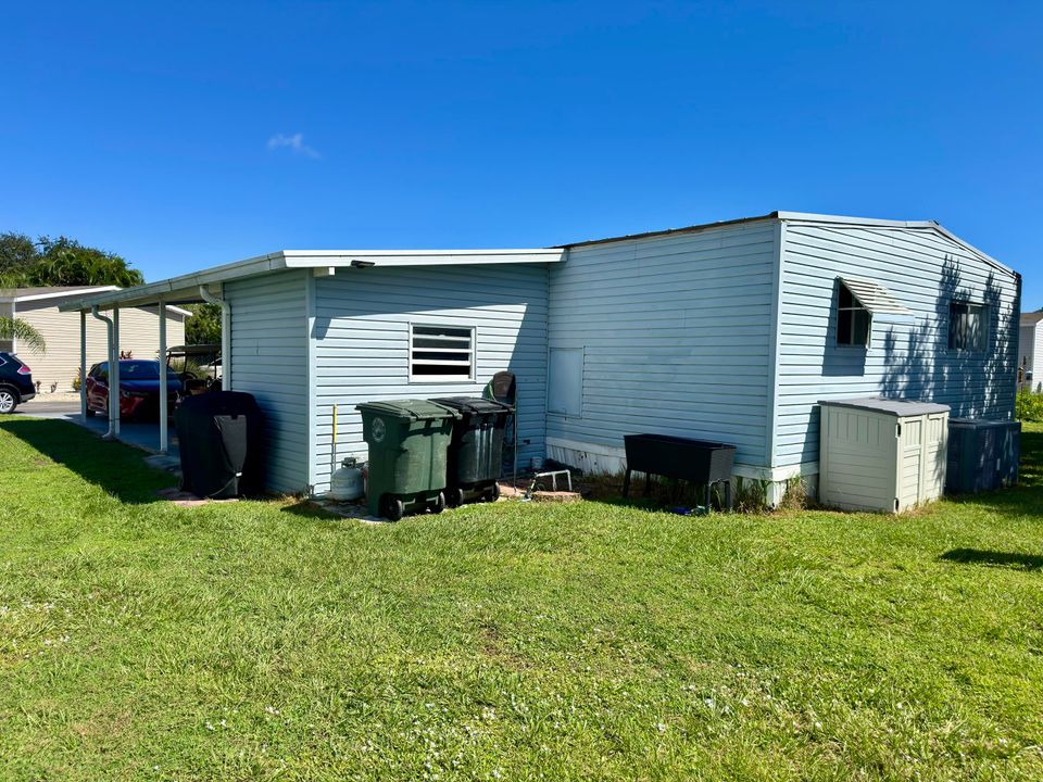 На продажу: $40,000 (2 спален, 2 ванн, 1097 Квадратных фут)