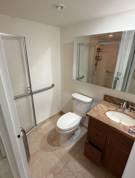 For Sale: $110,000 (2 beds, 2 baths, 880 Square Feet)