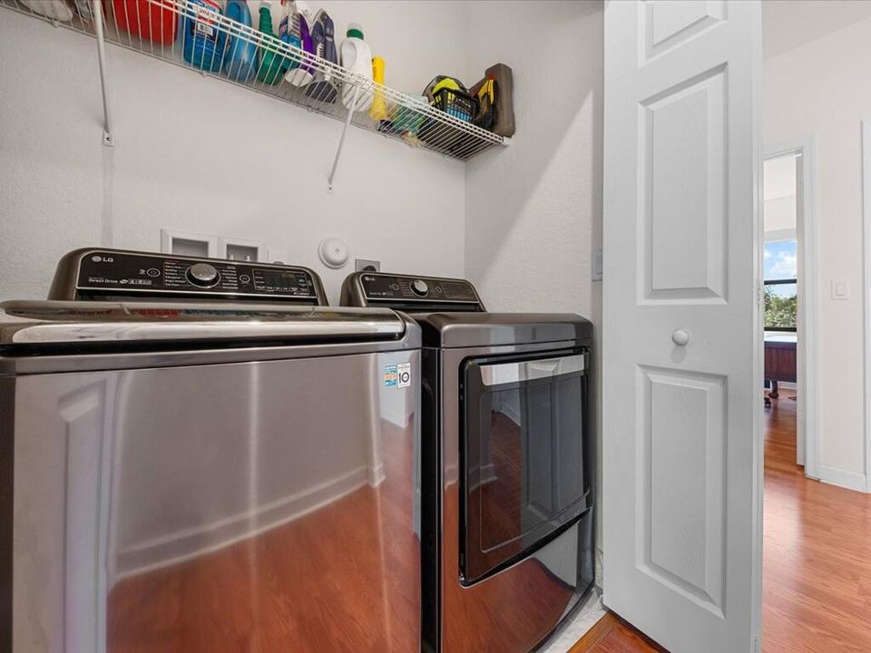 待售: $419,000 (3 贝兹, 2 浴室, 1718 平方英尺)