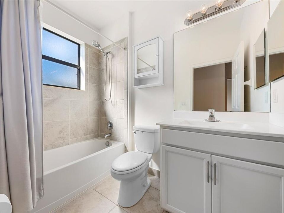 待售: $419,000 (3 贝兹, 2 浴室, 1718 平方英尺)