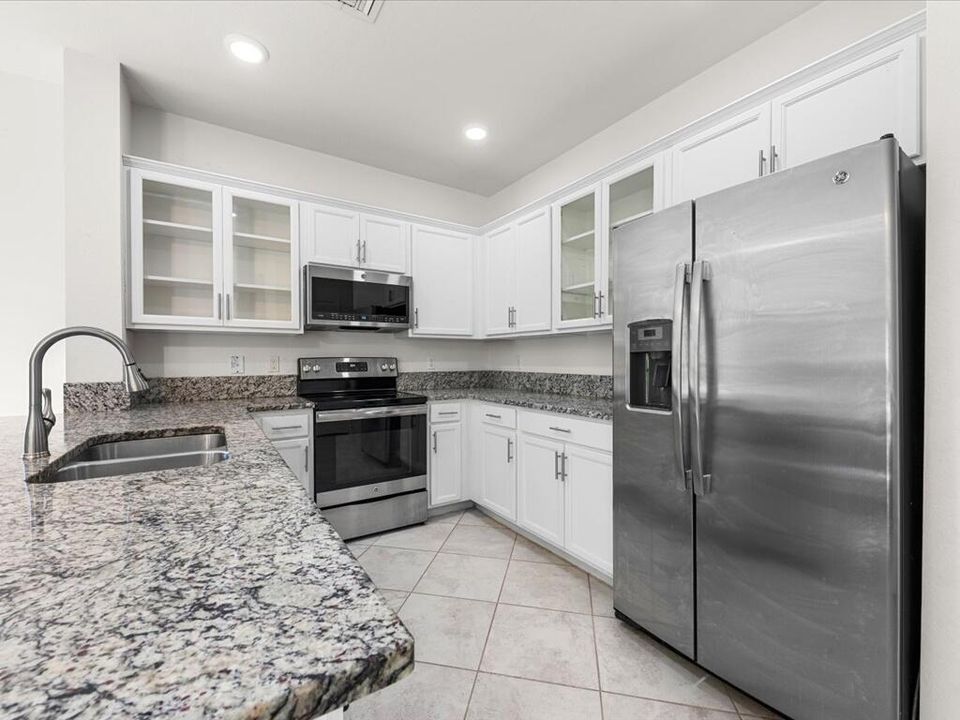 待售: $419,000 (3 贝兹, 2 浴室, 1718 平方英尺)