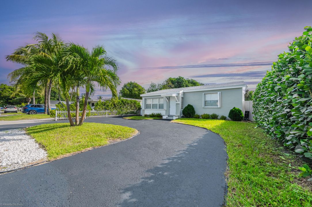 待售: $479,900 (3 贝兹, 2 浴室, 1377 平方英尺)