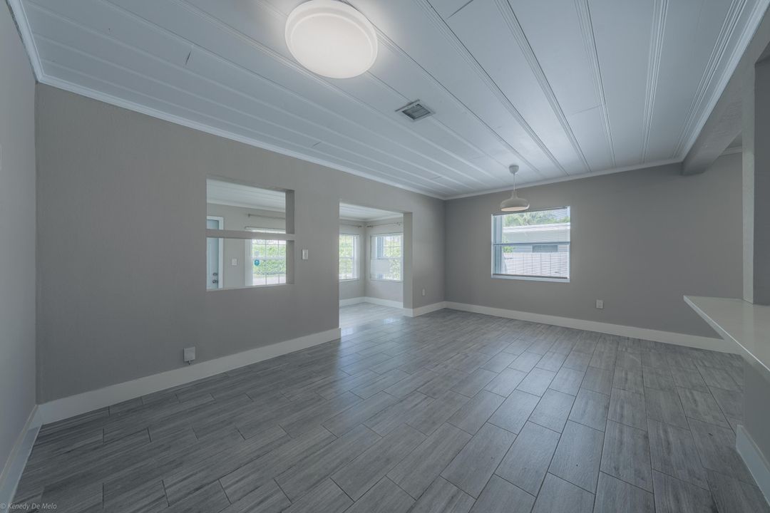 待售: $479,900 (3 贝兹, 2 浴室, 1377 平方英尺)