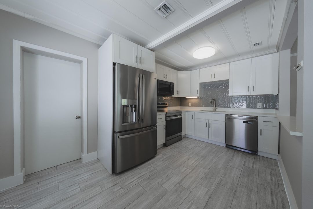 待售: $479,900 (3 贝兹, 2 浴室, 1377 平方英尺)