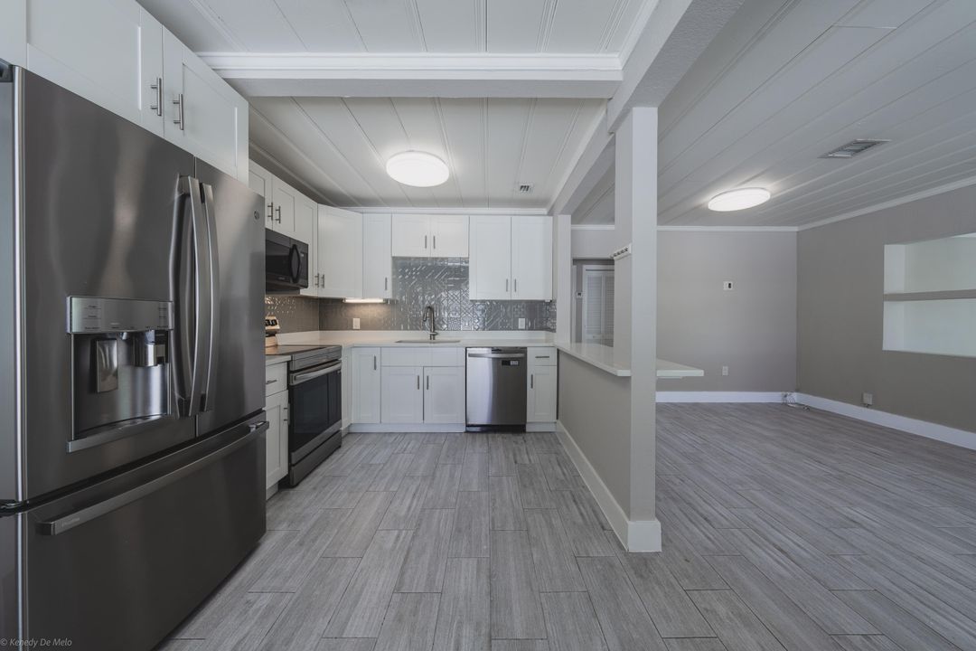 待售: $479,900 (3 贝兹, 2 浴室, 1377 平方英尺)