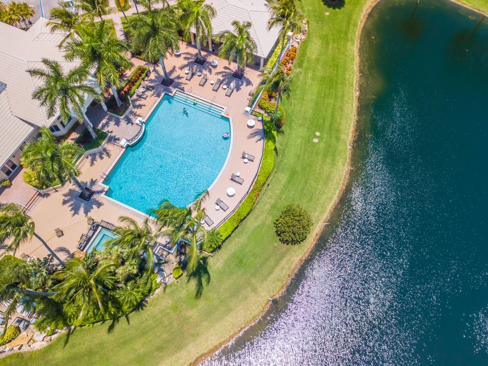 Active With Contract: $6,750 (5 beds, 3 baths, 2805 Square Feet)