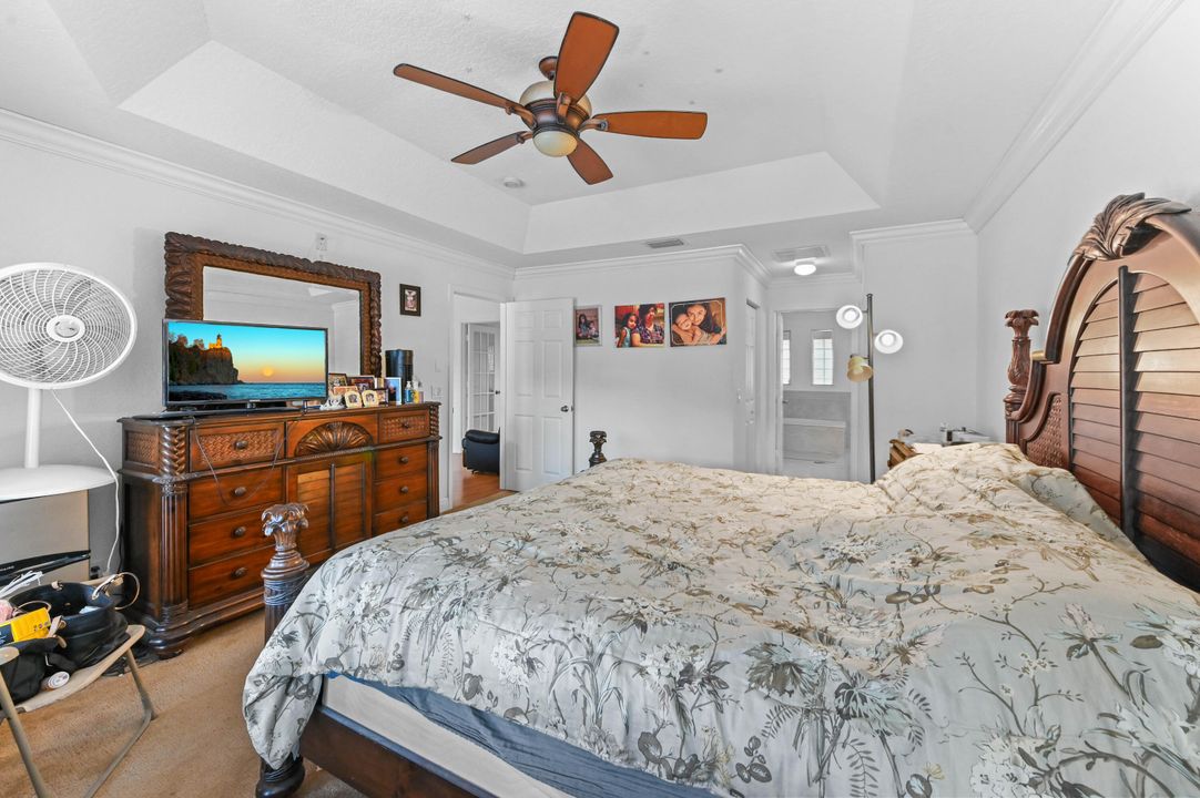 En Venta: $799,900 (5 camas, 3 baños, 2575 Pies cuadrados)