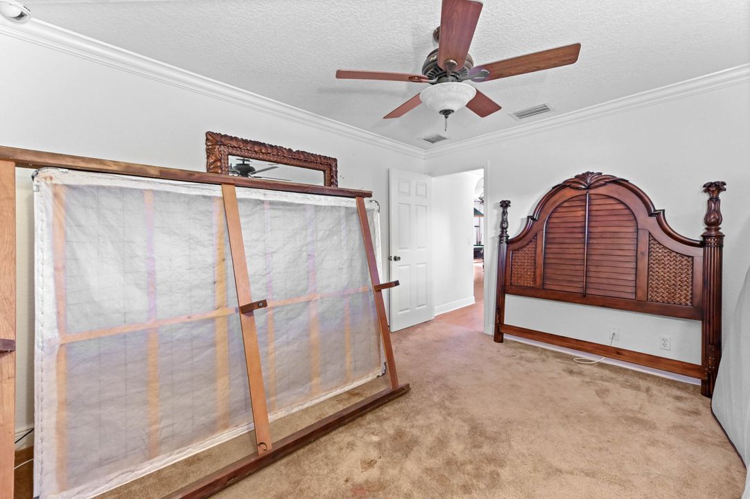 En Venta: $799,900 (5 camas, 3 baños, 2575 Pies cuadrados)