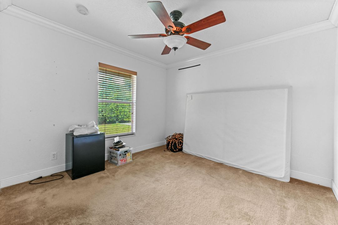 En Venta: $799,900 (5 camas, 3 baños, 2575 Pies cuadrados)