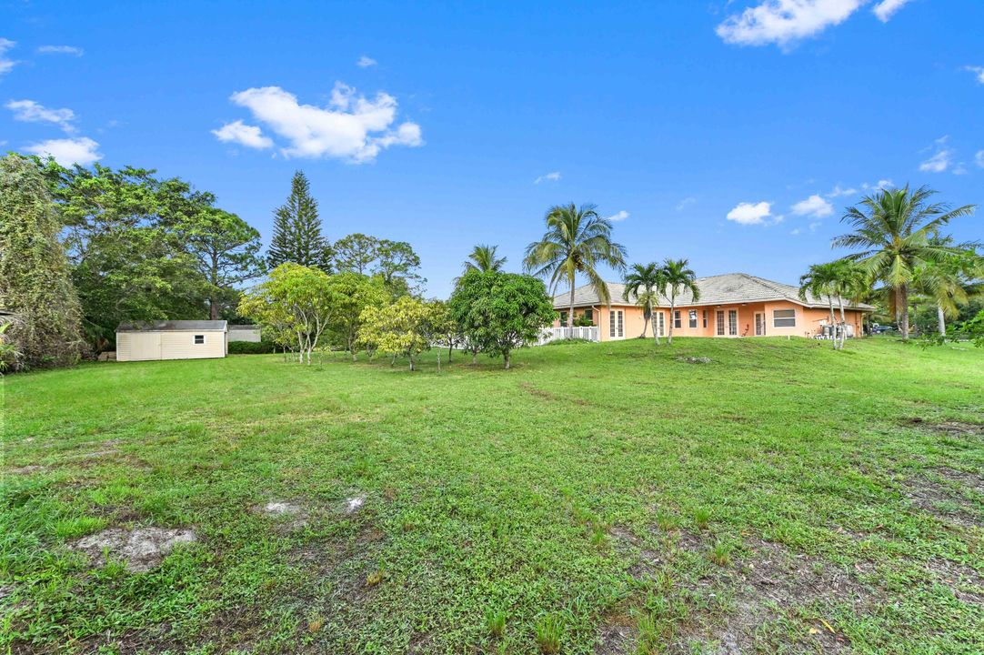 En Venta: $799,900 (5 camas, 3 baños, 2575 Pies cuadrados)