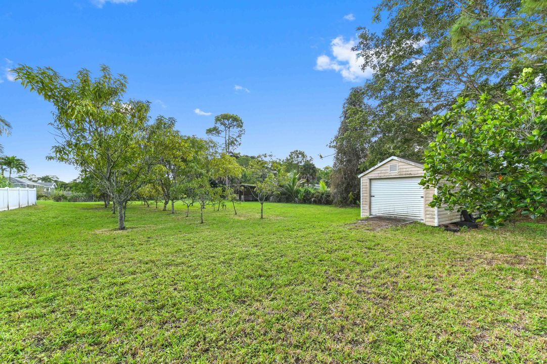 En Venta: $799,900 (5 camas, 3 baños, 2575 Pies cuadrados)