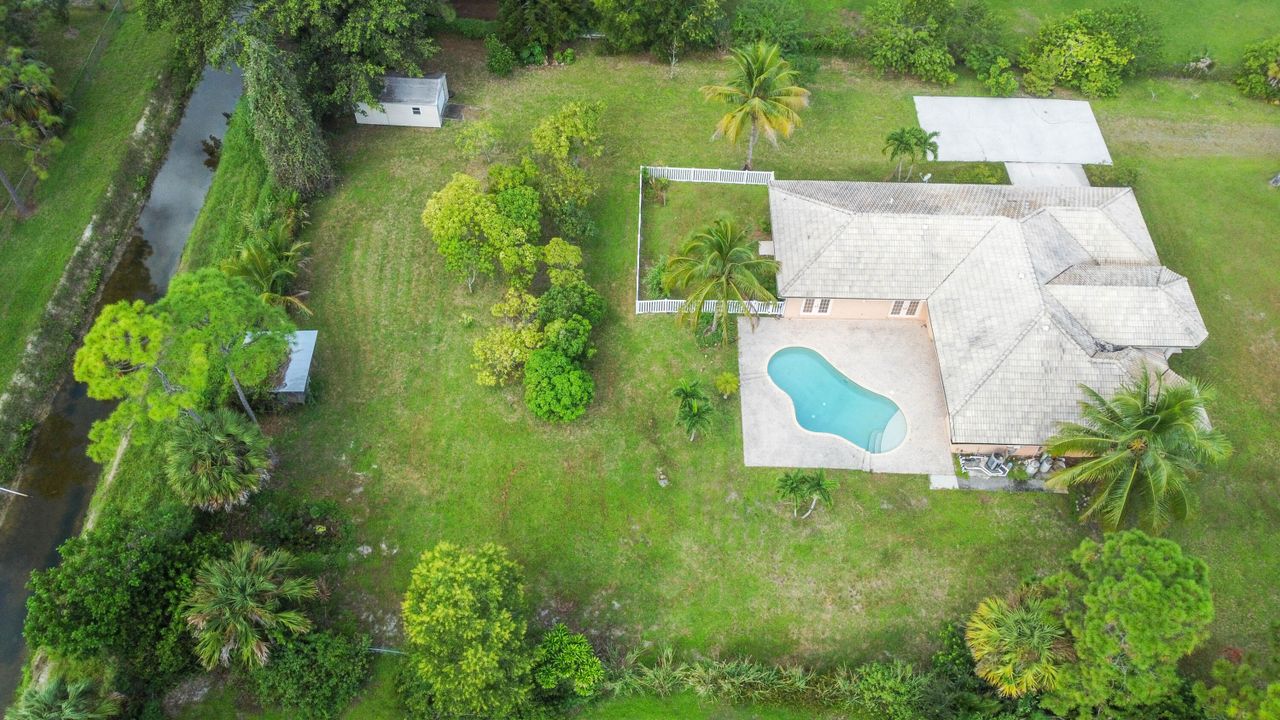 En Venta: $799,900 (5 camas, 3 baños, 2575 Pies cuadrados)