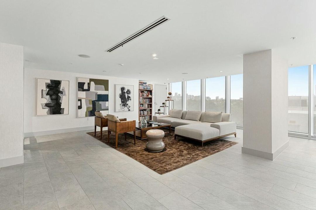 En Venta: $1,100,000 (2 camas, 2 baños, 1538 Pies cuadrados)