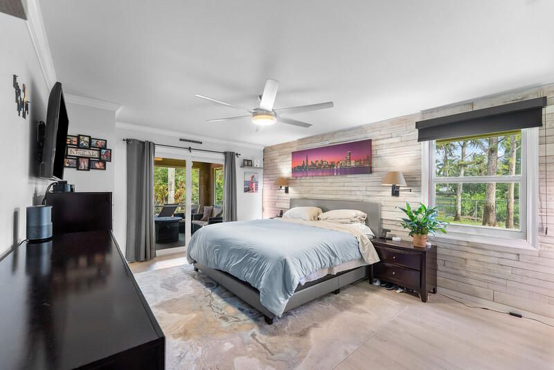 合同活跃: $665,000 (3 贝兹, 2 浴室, 1818 平方英尺)