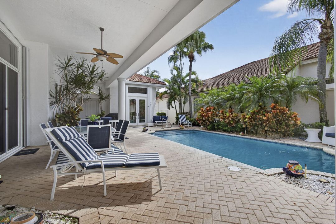 For Sale: $875,000 (4 beds, 4 baths, 3090 Square Feet)