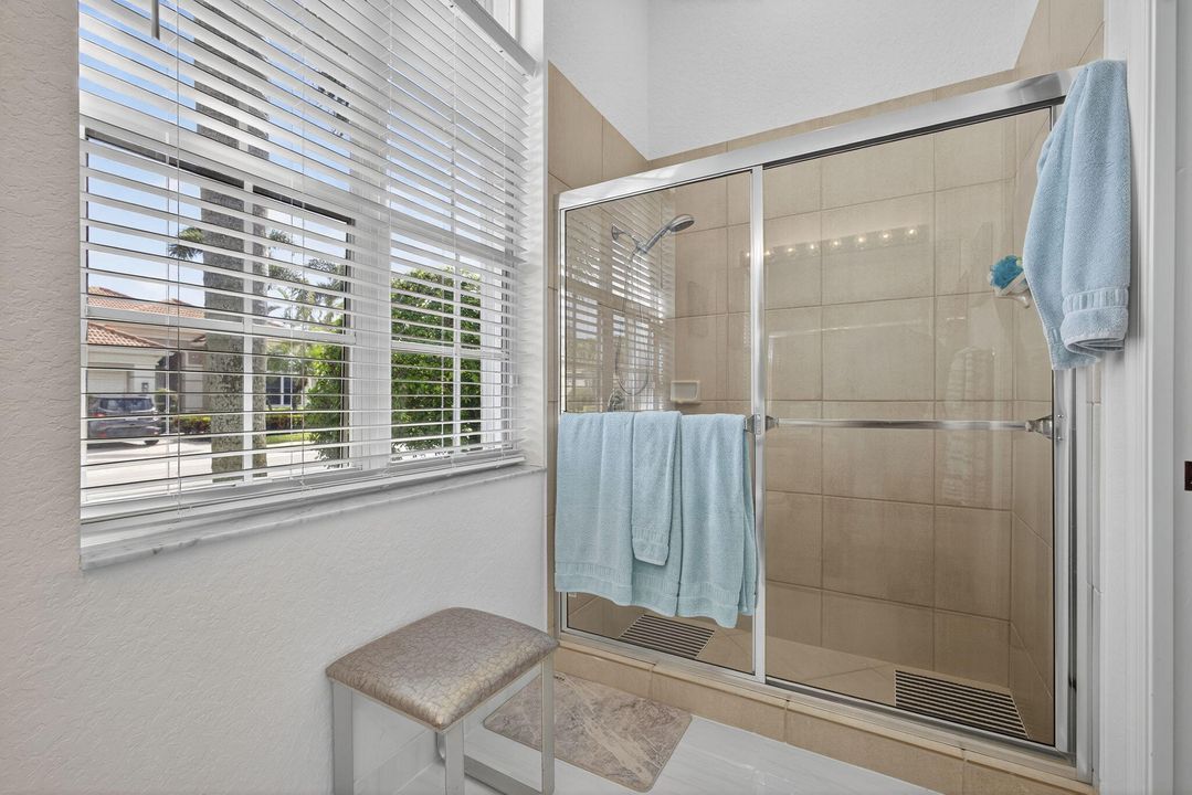 For Sale: $875,000 (4 beds, 4 baths, 3090 Square Feet)