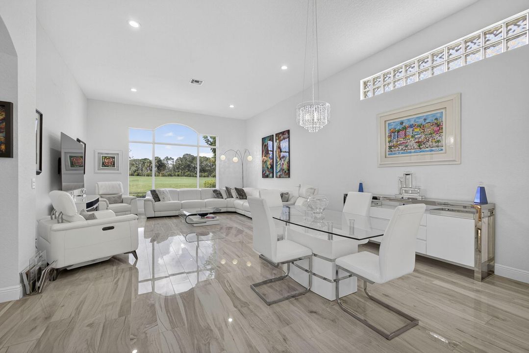 For Sale: $875,000 (4 beds, 4 baths, 3090 Square Feet)