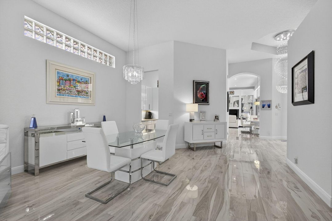 For Sale: $875,000 (4 beds, 4 baths, 3090 Square Feet)