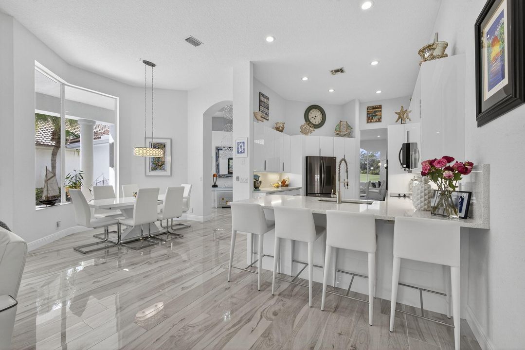 For Sale: $875,000 (4 beds, 4 baths, 3090 Square Feet)