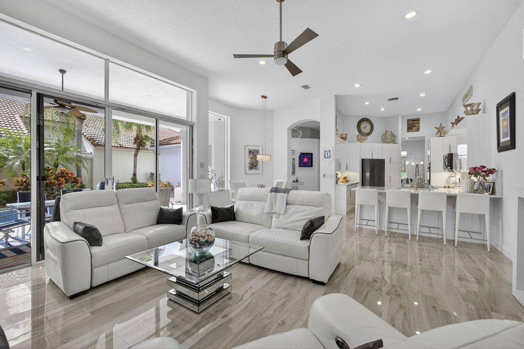 For Sale: $875,000 (4 beds, 4 baths, 3090 Square Feet)