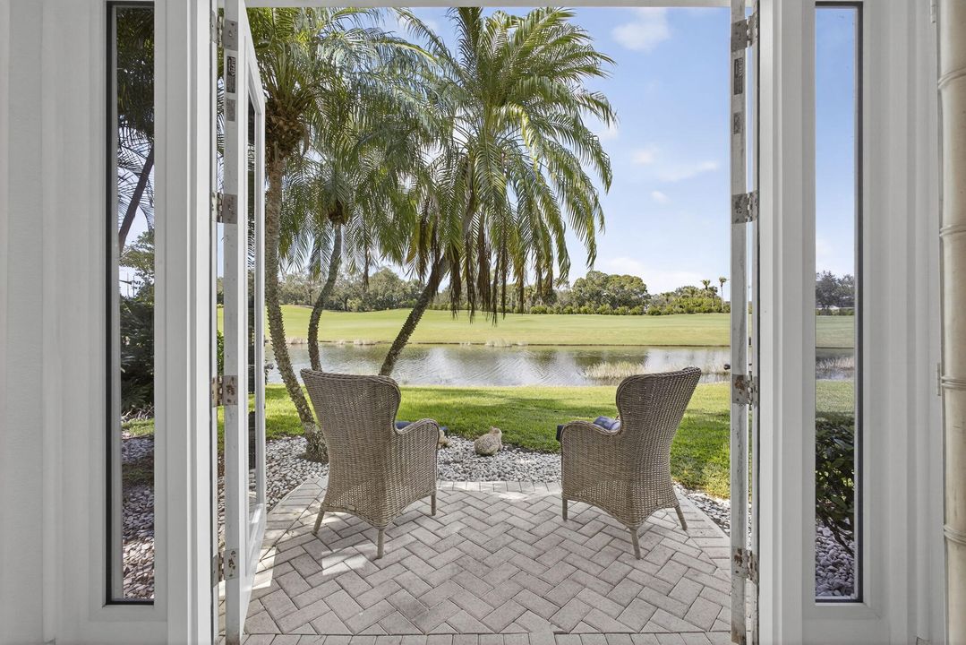 For Sale: $875,000 (4 beds, 4 baths, 3090 Square Feet)