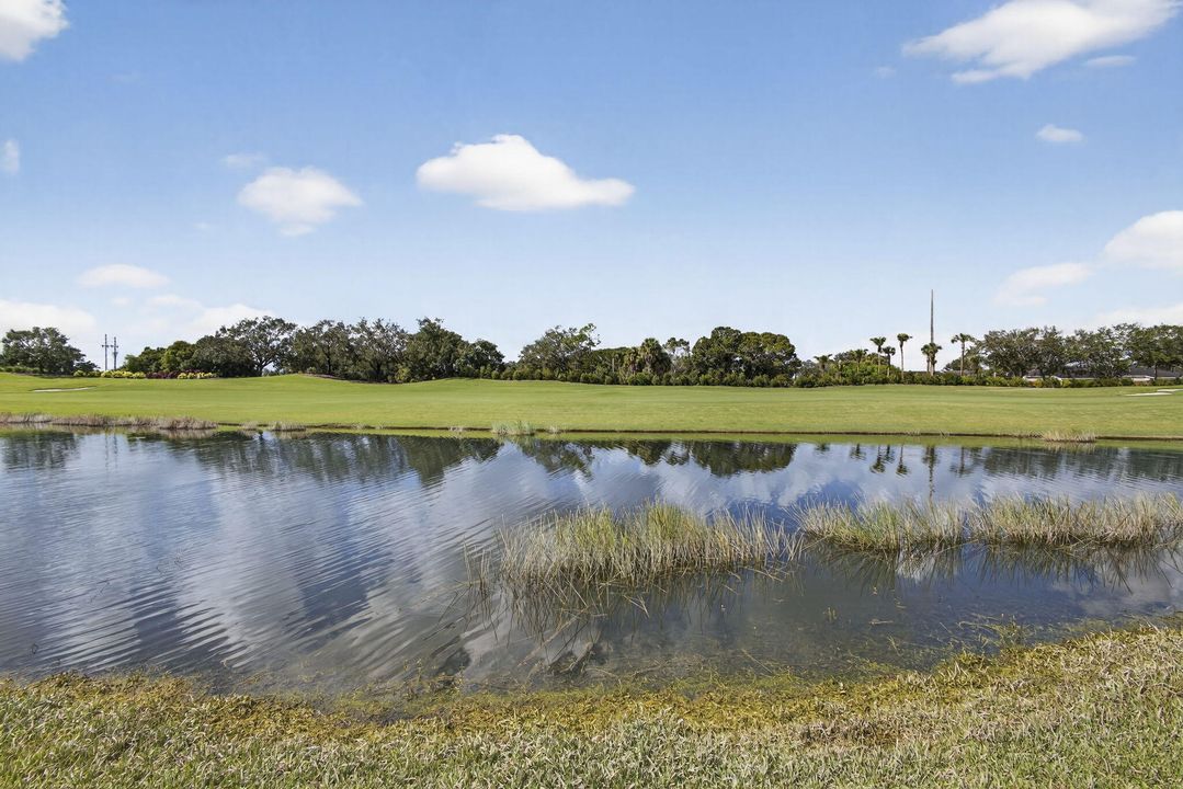 For Sale: $875,000 (4 beds, 4 baths, 3090 Square Feet)