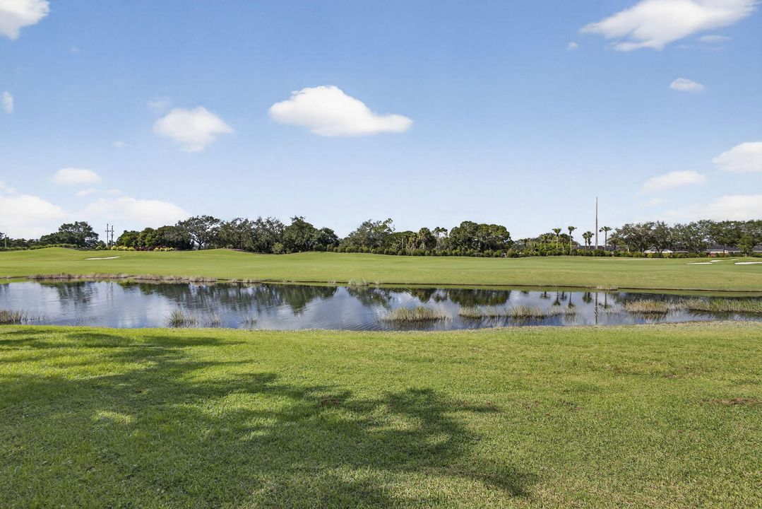 For Sale: $875,000 (4 beds, 4 baths, 3090 Square Feet)