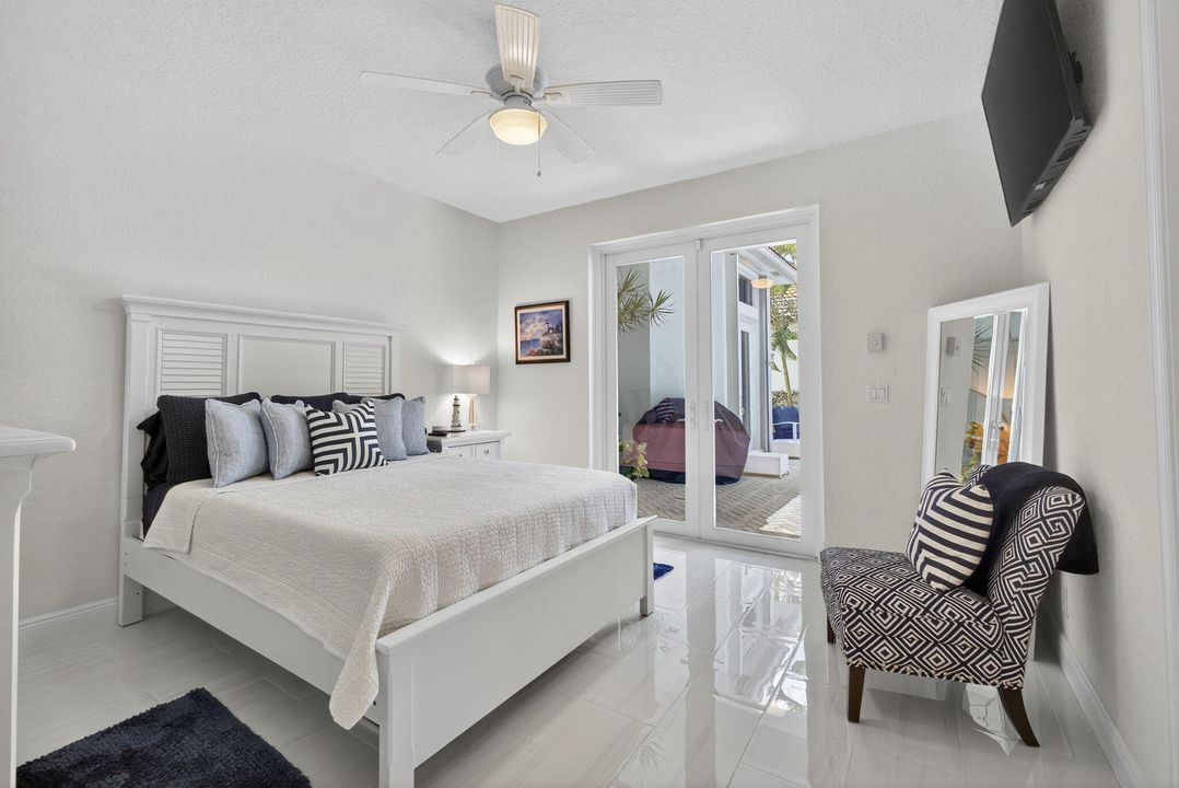 For Sale: $875,000 (4 beds, 4 baths, 3090 Square Feet)