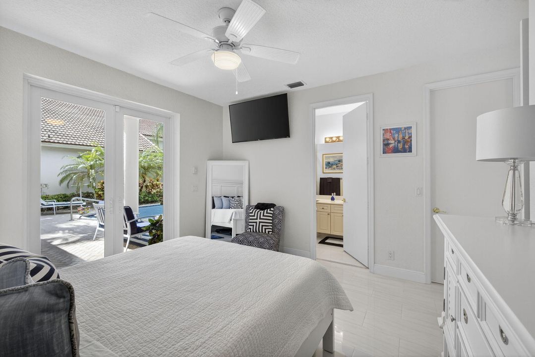 For Sale: $875,000 (4 beds, 4 baths, 3090 Square Feet)